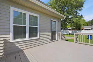 909 Highview St, Haw River, NC 27258 - Photo 10