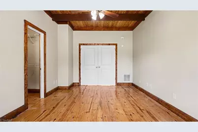 445 McAdoo Avenue, Greensboro, NC 27406 - Photo 6