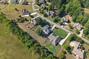 7807 Winterbourne Dr, Summerfield, NC 27358 - Photo 42