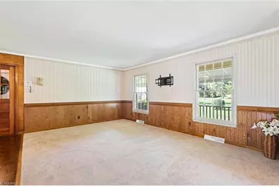 403 E McPherson Drive, Mebane, NC 27302 - Photo 6