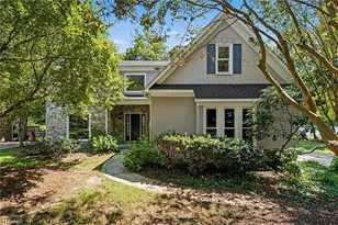 5305 Coveview Ct, Greensboro, NC 27407 - Photo 2