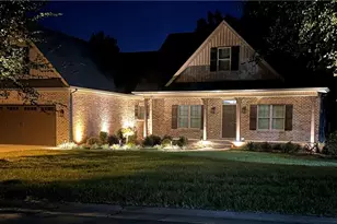 8206 Arbor Ridge Ln, Clemmons, NC 27012 - Photo 2