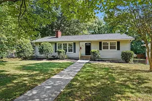 3016 Kinnamon Rd, Winston-Salem, NC 27104 - Photo 2