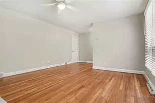 3016 Kinnamon Rd, Winston-Salem, NC 27104 - Photo 4