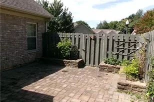 634 Preys St, Greensboro, NC 27410 - Photo 14