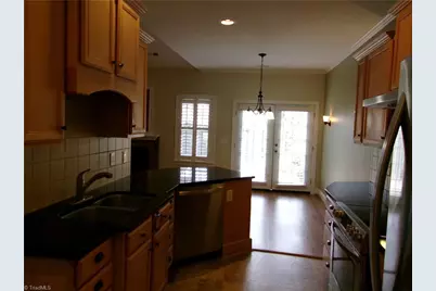 634 Preys Street, Greensboro, NC 27410 - Photo 6