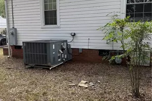 320 Maple St, Eden, NC 27288 - Photo 20