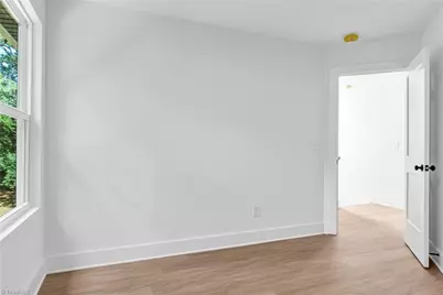 112 N Yadkin Avenue, Spencer, NC 28159 - Photo 26