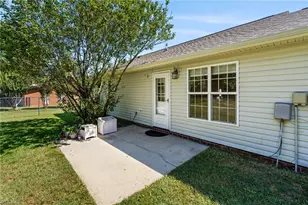 3803 Mulberry Ln, High Point, NC 27265 - Photo 24