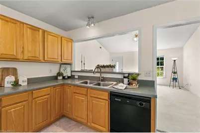 3803 Mulberry Lane, High Point, NC 27265 - Photo 4