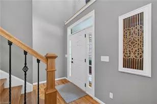1380 Ridgewood Cir, Asheboro, NC 27203 - Photo 10
