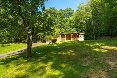 190 Hummingbird Lane, Fleetwood, NC 28626 - Photo 38