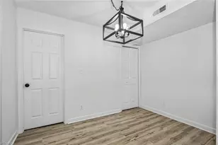 102 Wafco Ln, Greensboro, NC 27401 - Photo 10