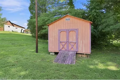 3539 New Walkertown Road, Winston-Salem, NC 27105 - Photo 22
