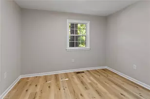 1009 Sykes Ave, Greensboro, NC 27405 - Photo 16