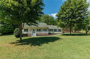 5360 Muirfield Dr, Lexington, NC 27295 - Photo 2