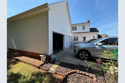 100 Cotswold Lane, King, NC 27021 - Photo 14