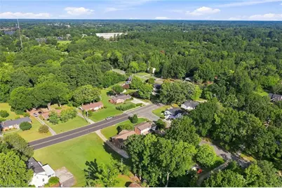 1119 Briarcliff Road, Burlington, NC 27215 - Photo 4