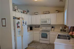 1008 Chesapeake Ln, Archdale, NC 27263 - Photo 10