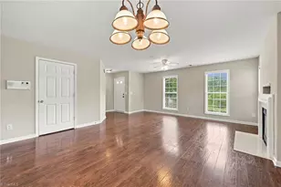 127 Pinewood Ln, Advance, NC 27006 - Photo 8