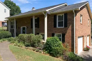 1181 Bebb Willow Ln, Lewisville, NC 27023 - Photo 2