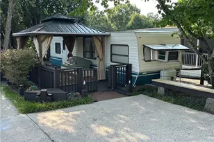142 Cardinal Dr, New London, NC 28127 - Photo 2