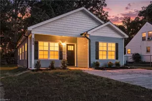 806 High St, Burlington, NC 27215 - Photo 1