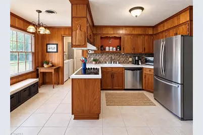 1011 W Mountain Street, Kernersville, NC 27284 - Photo 12