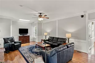 4025 Huntscroft Ln, Winston-Salem, NC 27106 - Photo 18