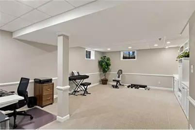 4025 Huntscroft Lane, Winston-Salem, NC 27106 - Photo 32