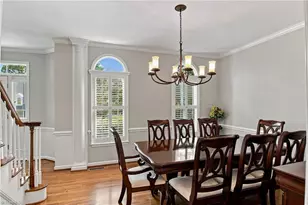 4025 Huntscroft Ln, Winston-Salem, NC 27106 - Photo 10