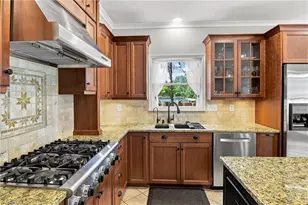 4025 Huntscroft Ln, Winston-Salem, NC 27106 - Photo 14