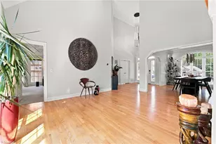 14 Middlefield Ct, Greensboro, NC 27455 - Photo 10