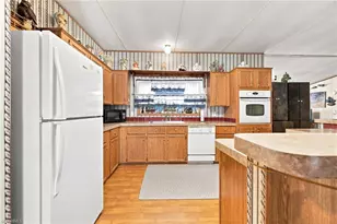 1150 Nature Ln, Walnut Cove, NC 27052 - Photo 14