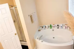3695 McGinty Dr, Greensboro, NC 27406 - Photo 18