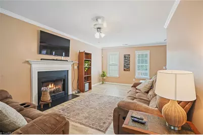 111 Hidden Creek Road, Winston-Salem, NC 27127 - Photo 10