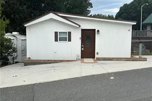106 Deerfield Dr, New London, NC 28127 - Photo 30