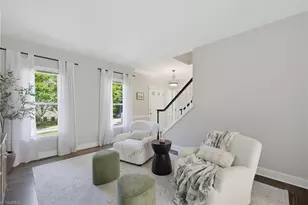 6101 Glenridge Ct, Kernersville, NC 27284 - Photo 8