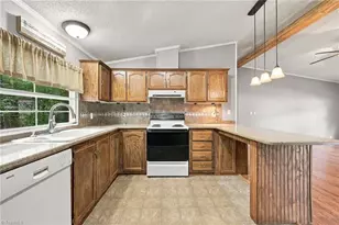 7705 Thomas Rd, Stokesdale, NC 27357 - Photo 16