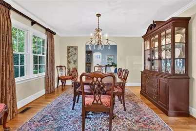 2219 W Friendly Avenue, Greensboro, NC 27403 - Photo 12