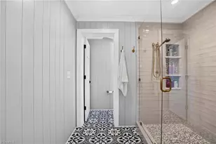 2219 W Friendly Ave, Greensboro, NC 27403 - Photo 32