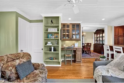 2219 W Friendly Avenue, Greensboro, NC 27403 - Photo 18