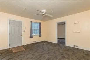 4421 Old Lexington Rd, Winston-Salem, NC 27107 - Photo 6