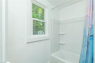 4421 Old Lexington Rd, Winston-Salem, NC 27107 - Photo 14