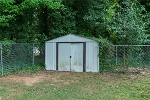 4421 Old Lexington Rd, Winston-Salem, NC 27107 - Photo 28