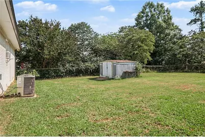 275 Brenda Drive, Thomasville, NC 27360 - Photo 18