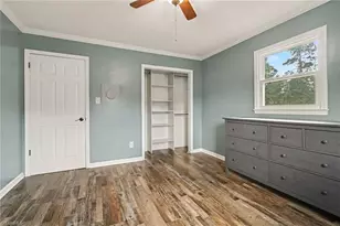 275 Brenda Dr, Thomasville, NC 27360 - Photo 10