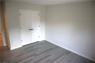 5805 Starboard Dr, Greensboro, NC 27410 - Photo 26