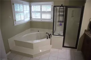 5805 Starboard Dr, Greensboro, NC 27410 - Photo 24