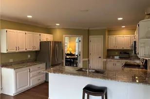 5805 Starboard Dr, Greensboro, NC 27410 - Photo 14